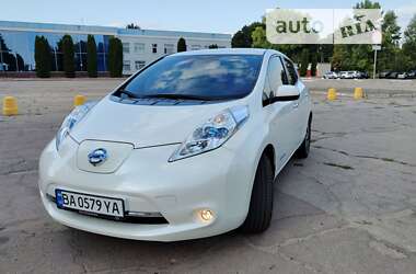 Хетчбек Nissan Leaf 2016 в Кропивницькому