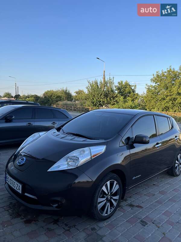 Хетчбек Nissan Leaf 2016 в Тернополі