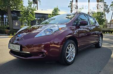 Хэтчбек Nissan Leaf 2016 в Киеве