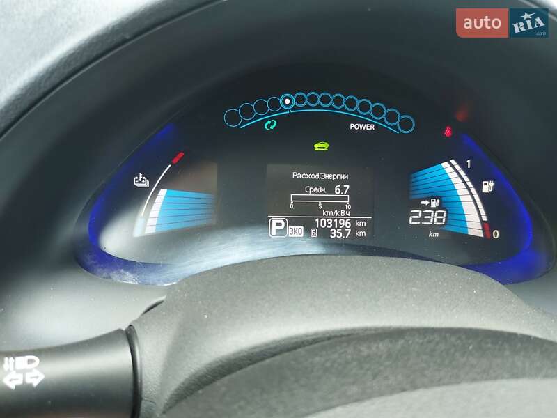 Хэтчбек Nissan Leaf 2013 в Одессе