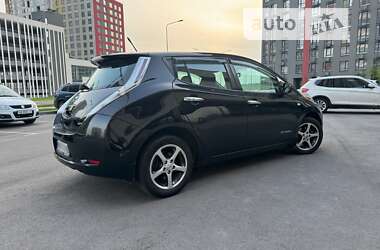 Хэтчбек Nissan Leaf 2014 в Киеве