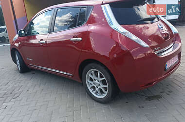 Хэтчбек Nissan Leaf 2014 в Магдалиновке