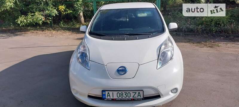 Хэтчбек Nissan Leaf 2013 в Лозовой