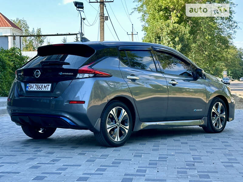 Хетчбек Nissan Leaf 2019 в Одесі
