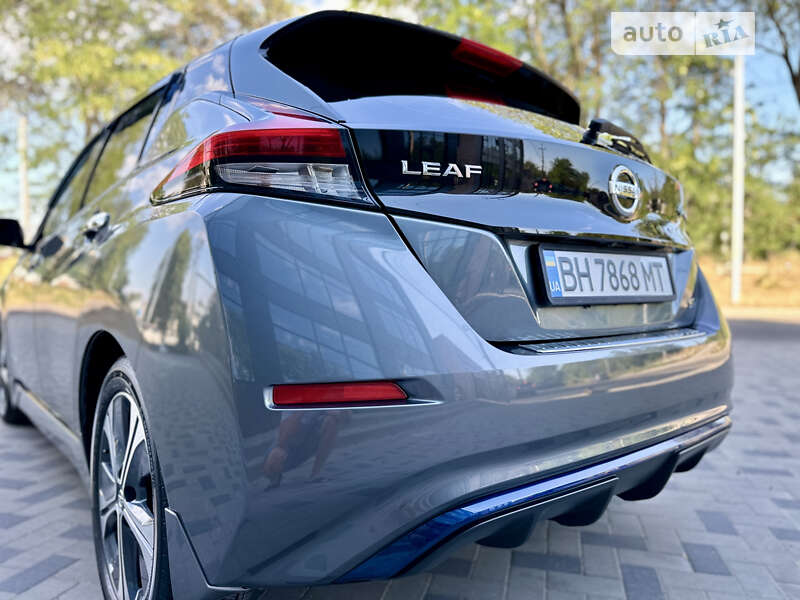 Хетчбек Nissan Leaf 2019 в Одесі