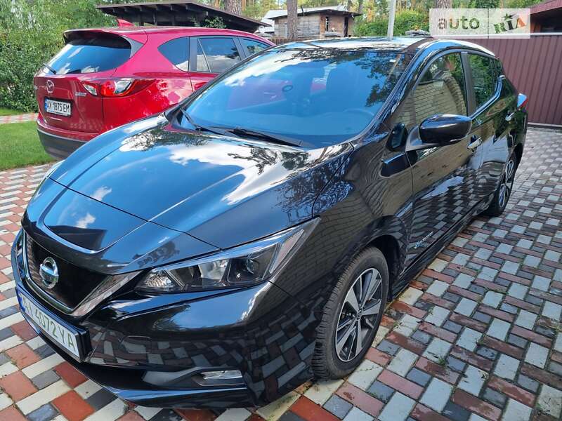 Хэтчбек Nissan Leaf 2018 в Киеве фото 4 Хэтчбек Nissan Leaf 2018 в Киеве