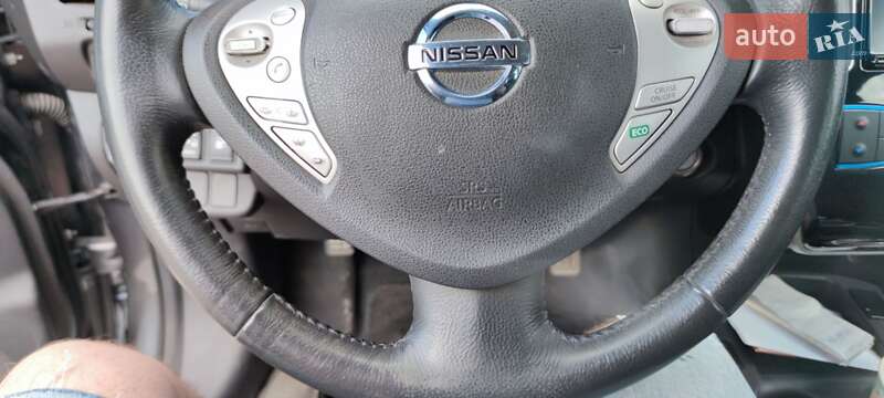 Хетчбек Nissan Leaf 2016 в Одесі фото 10 Хетчбек Nissan Leaf 2016 в Одесі