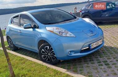 Хэтчбек Nissan Leaf 2014 в Тернополе