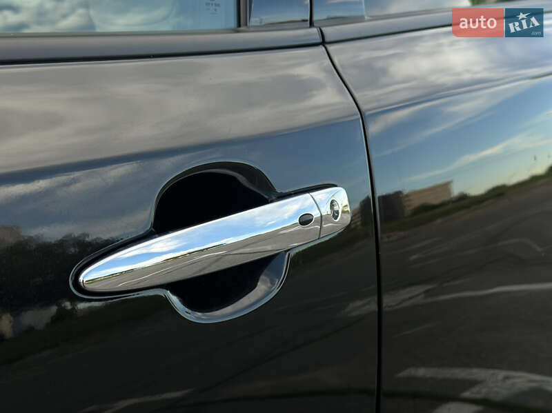 Хетчбек Nissan Leaf 2019 в Києві