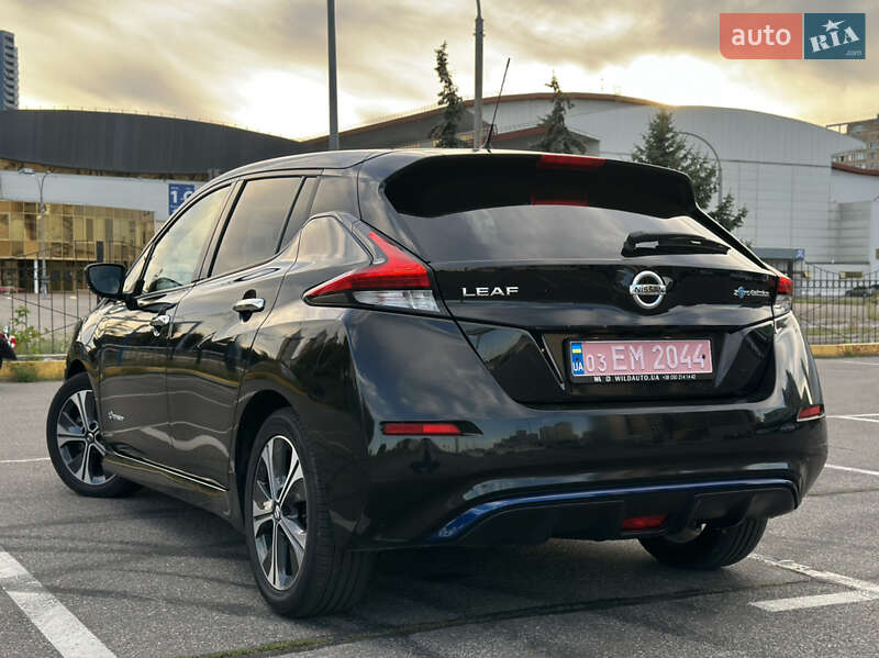 Хетчбек Nissan Leaf 2019 в Києві