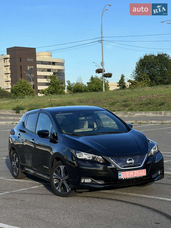 Хетчбек Nissan Leaf 2019 в Києві