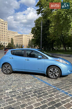 Хэтчбек Nissan Leaf 2014 в Харькове