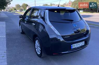 Хэтчбек Nissan Leaf 2016 в Хмельницком