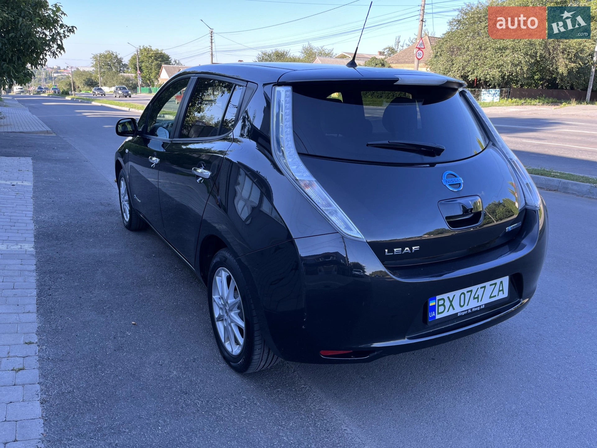 2016 Nissan Leaf - мініатюра 10