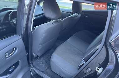 Хэтчбек Nissan Leaf 2016 в Хмельницком