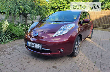 Хэтчбек Nissan Leaf 2016 в Киеве