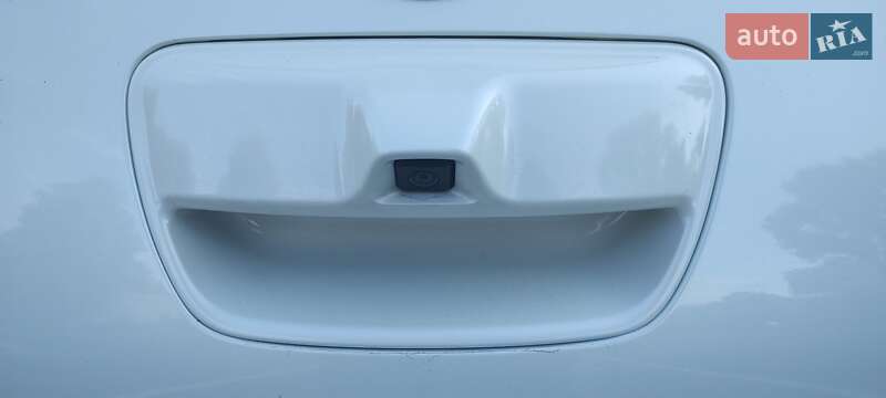 Хэтчбек Nissan Leaf 2012 в Черкассах