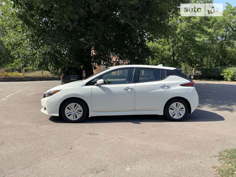 Хэтчбек Nissan Leaf 2023 в Черкассах фото 2 Хэтчбек Nissan Leaf 2023 в Черкассах