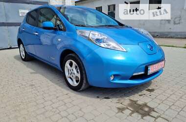 Хетчбек Nissan Leaf 2012 в Золочеві