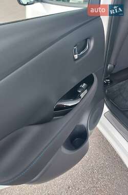 Хэтчбек Nissan Leaf 2022 в Днепре