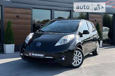 Хэтчбек Nissan Leaf 2015 в Ровно