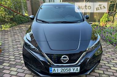 Хетчбек Nissan Leaf 2021 в Василькові