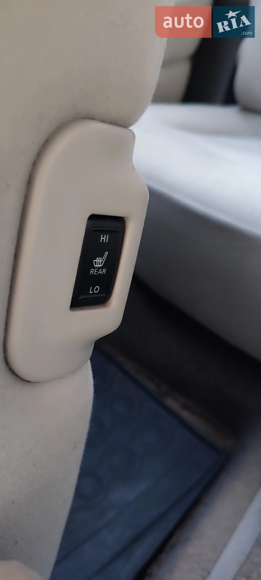 2012 Nissan Leaf - мініатюра 13