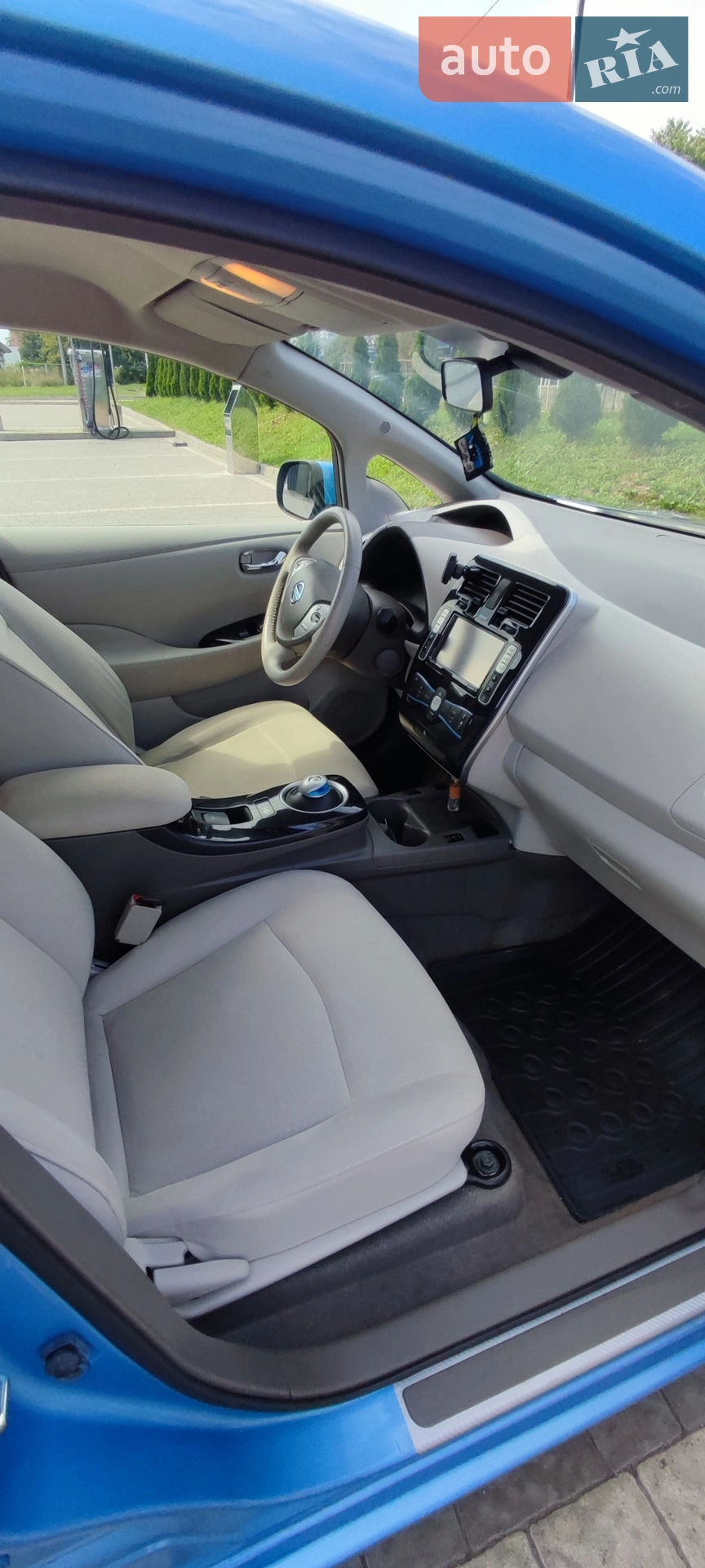 2012 Nissan Leaf - мініатюра 27