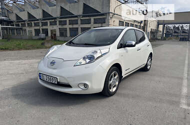 Хетчбек Nissan Leaf 2013 в Радехові