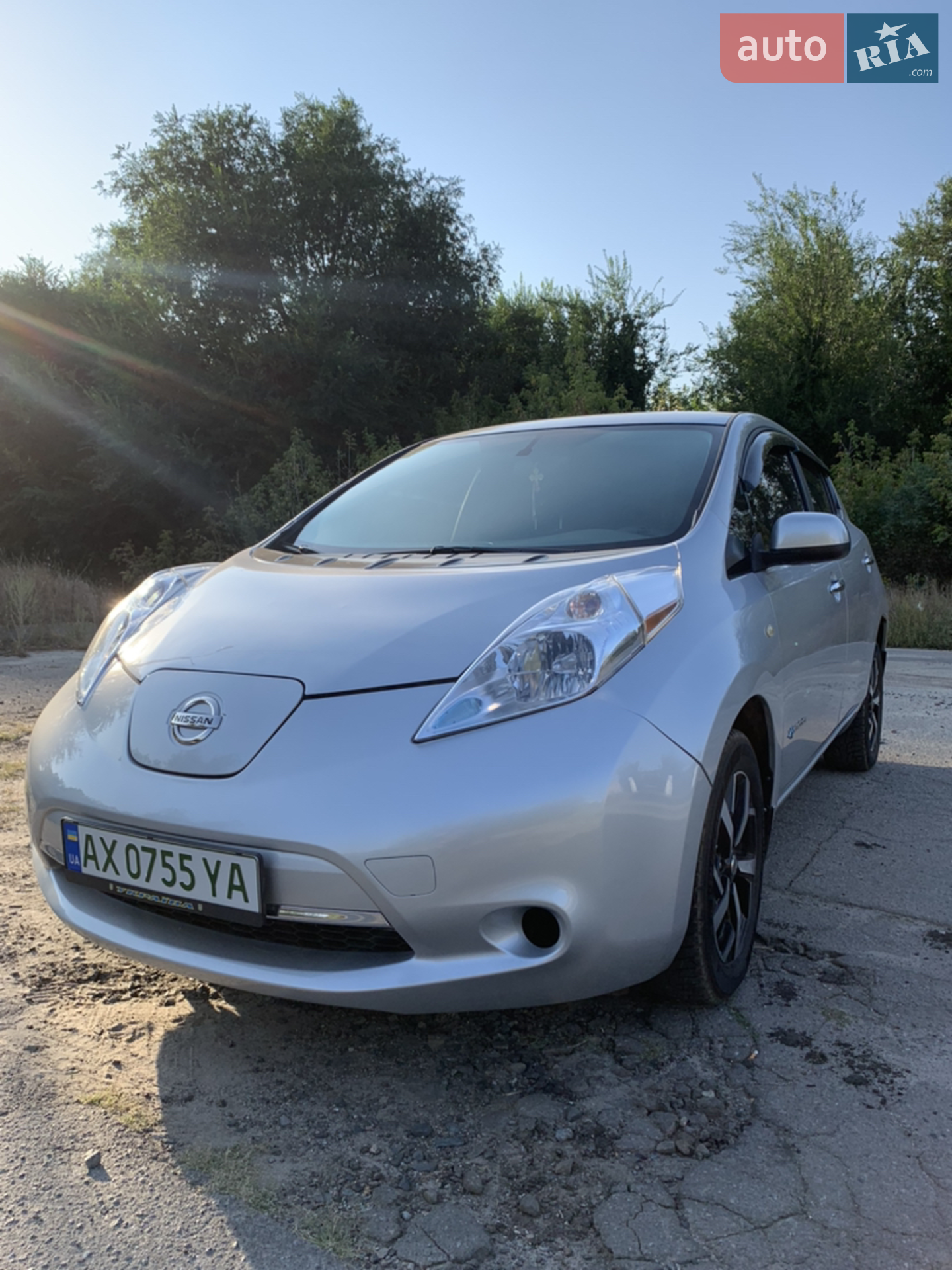 2015 Nissan Leaf - мініатюра 2