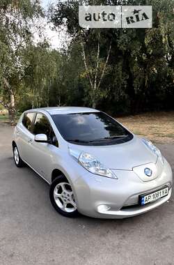 Хетчбек Nissan Leaf 2012 в Запоріжжі