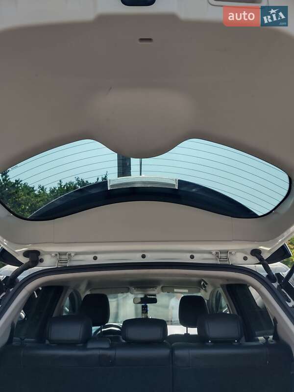 Хетчбек Nissan Leaf 2014 в Вінниці