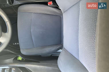Хэтчбек Nissan Leaf 2014 в 