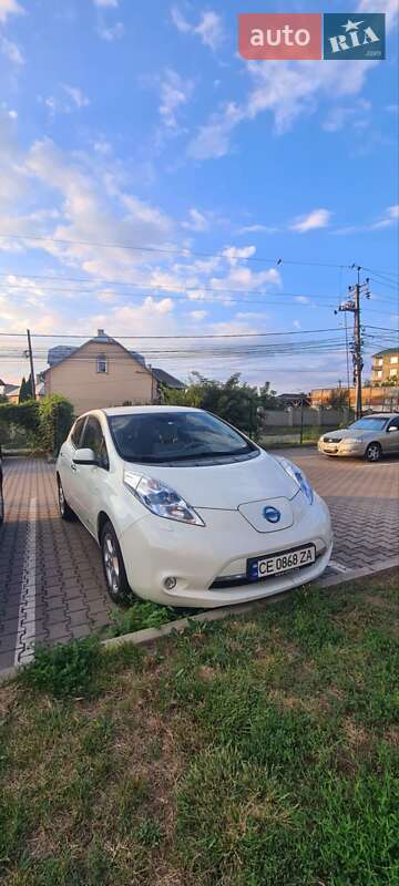 Nissan Leaf 2011