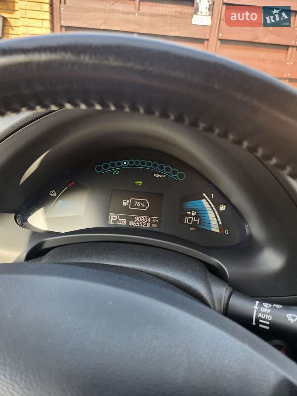 Хэтчбек Nissan Leaf 2014 в Черкассах