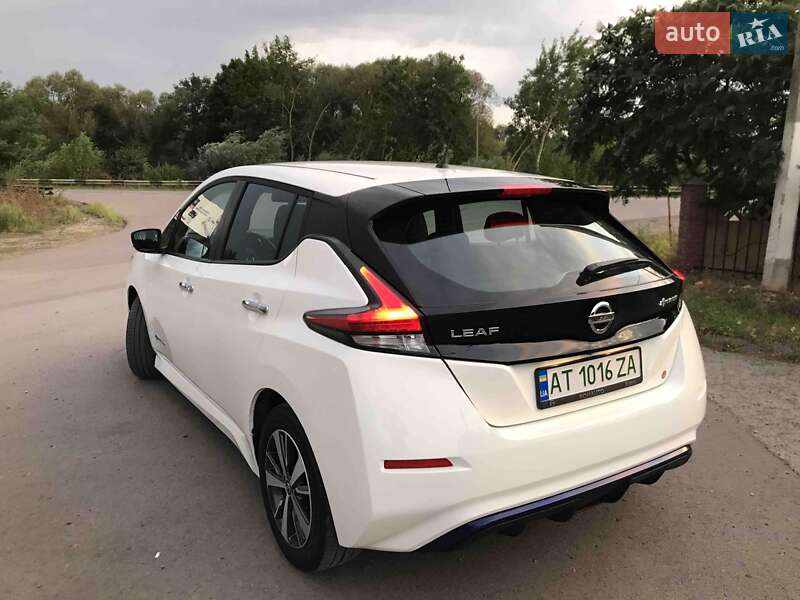 Хетчбек Nissan Leaf 2019 в Калуші фото 9 Хетчбек Nissan Leaf 2019 в Калуші