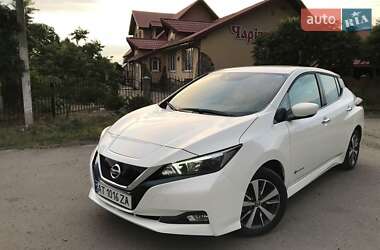 Хэтчбек Nissan Leaf 2019 в 