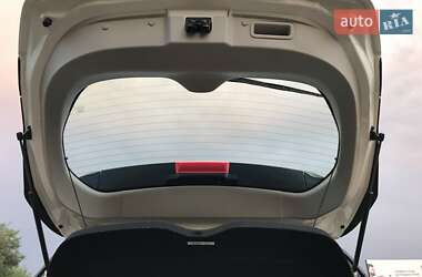 Хэтчбек Nissan Leaf 2019 в 