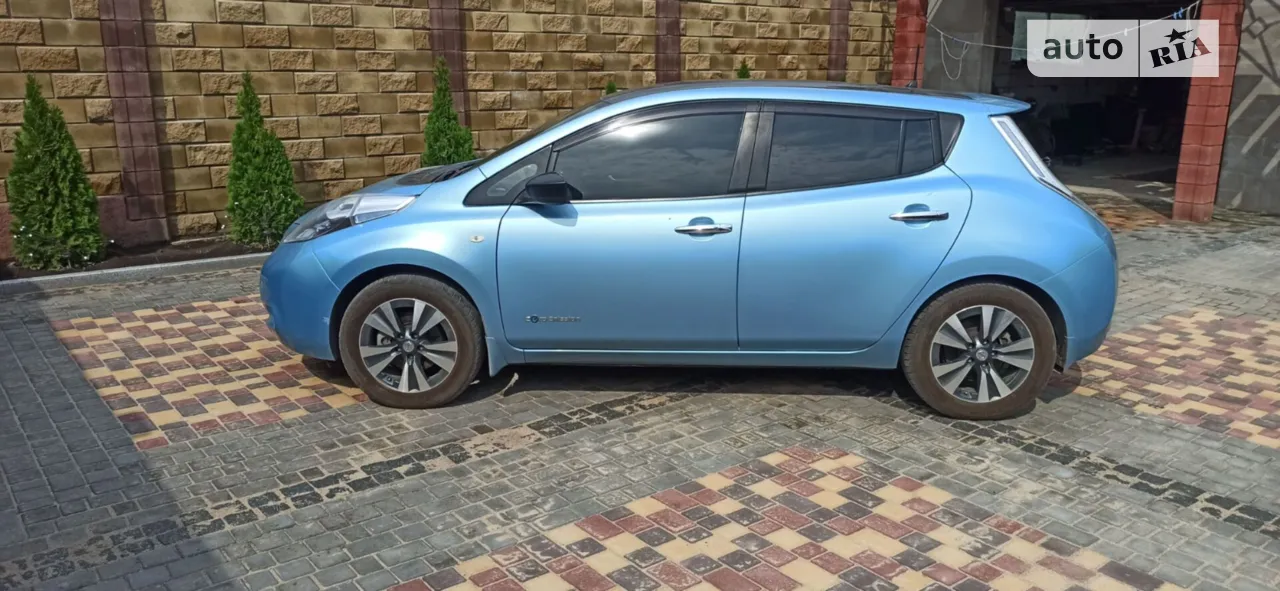 2015 Nissan Leaf - мініатюра 26