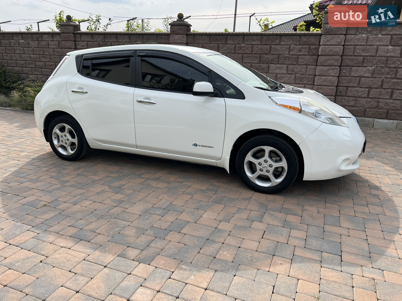 2016 Nissan Leaf - мініатюра 40