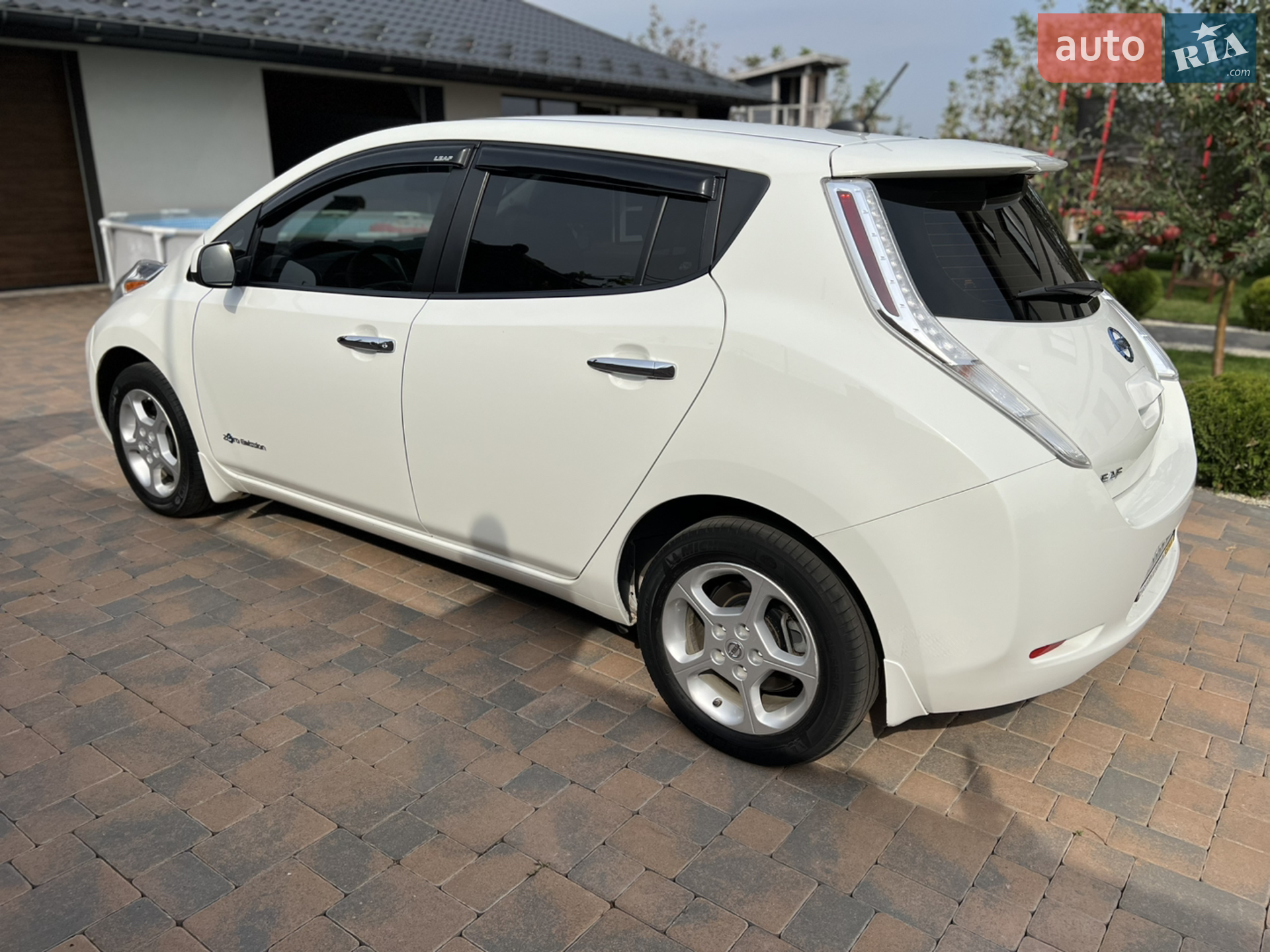 2017 Nissan Leaf - мініатюра 7