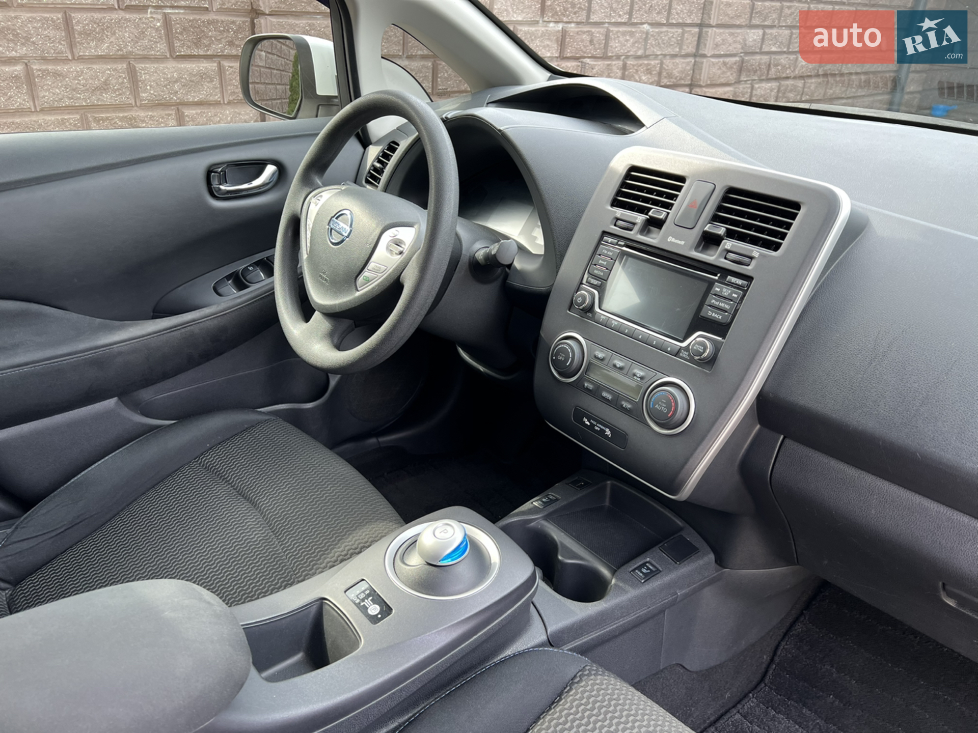 2017 Nissan Leaf - мініатюра 15