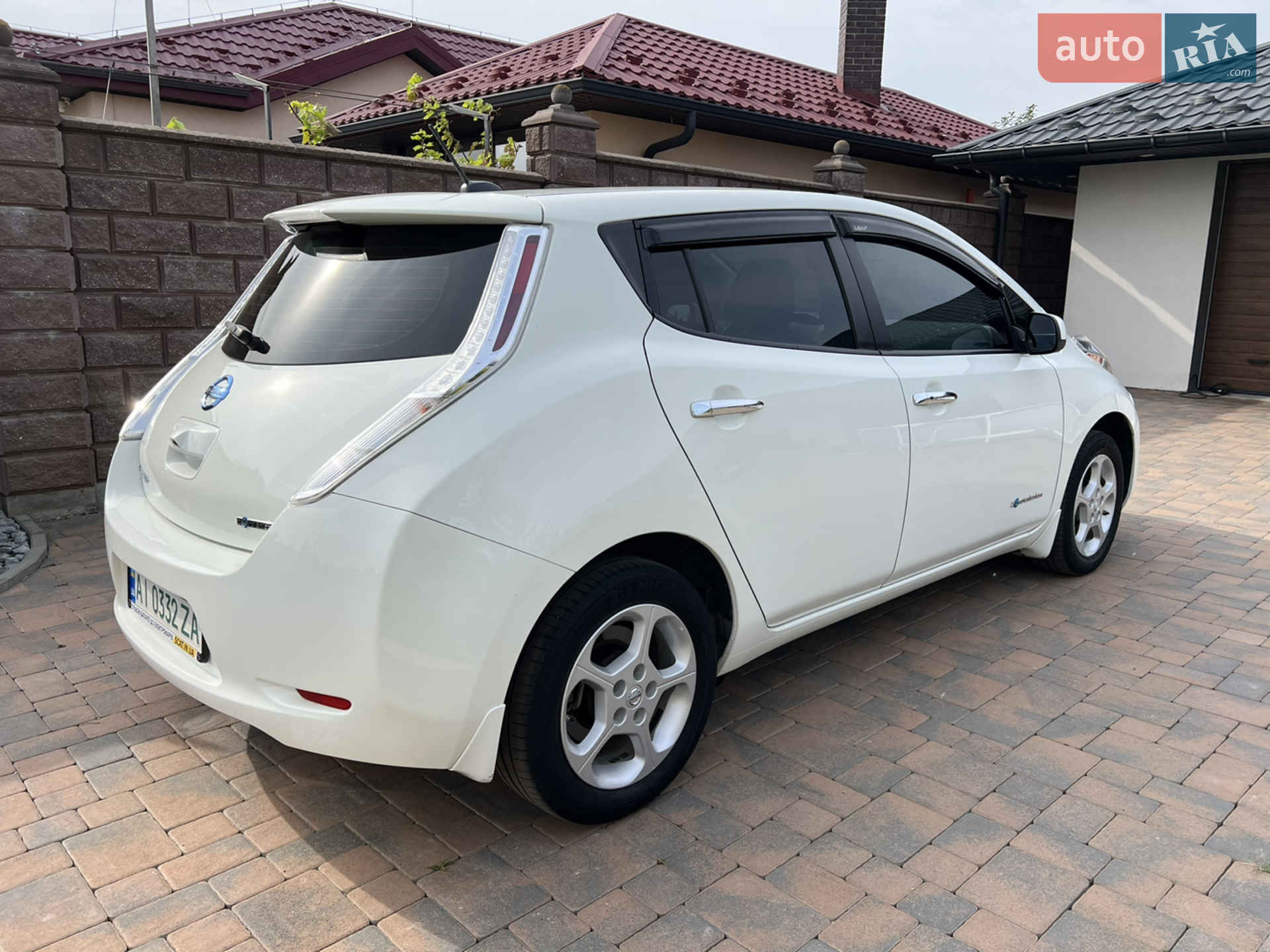 2017 Nissan Leaf - мініатюра 31