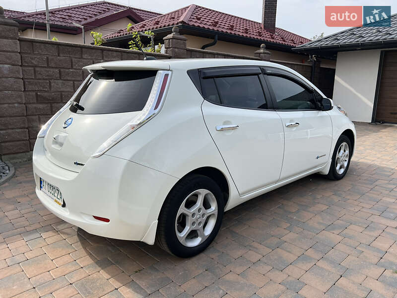Хетчбек Nissan Leaf 2017 в Рівному
