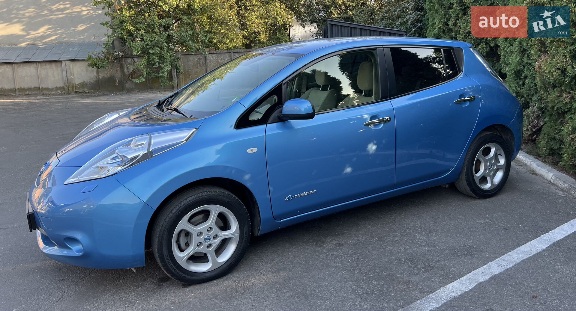 2011 Nissan Leaf - мініатюра 4