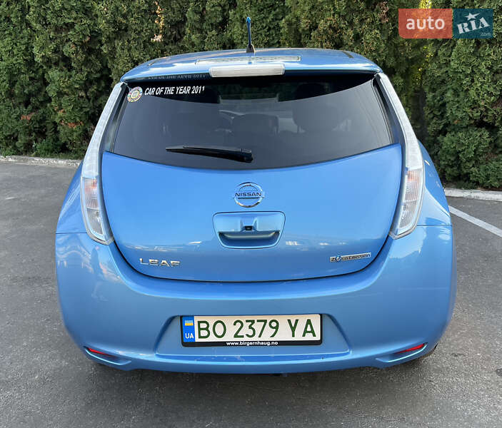 Хэтчбек Nissan Leaf 2011 в Тернополе
