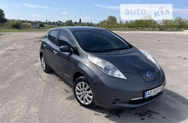 Хетчбек Nissan Leaf 2013 в Шаргороді