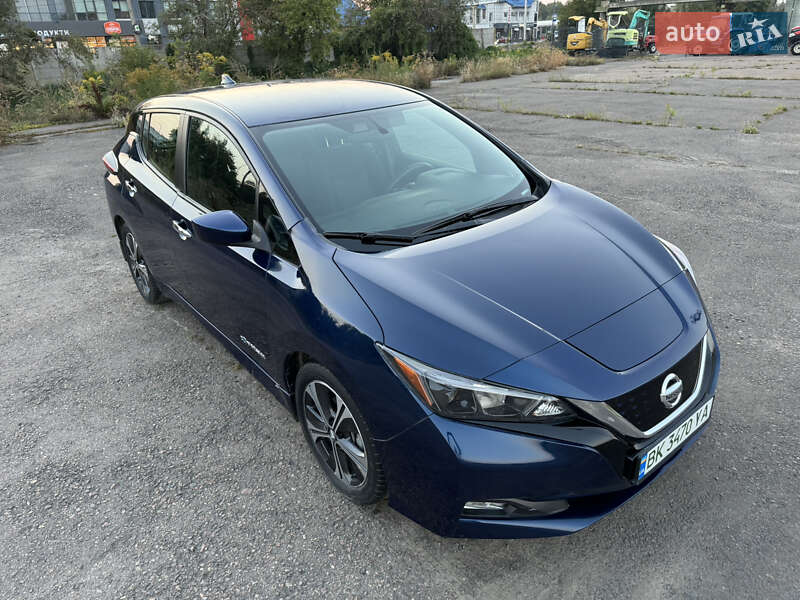 Хетчбек Nissan Leaf 2018 в Рівному