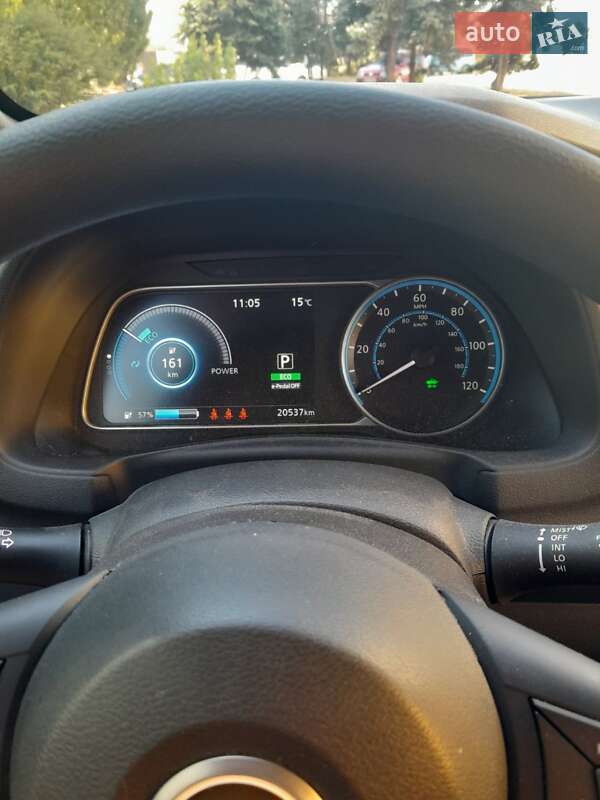 Хетчбек Nissan Leaf 2022 в Черкасах