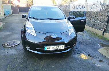 Хетчбек Nissan Leaf 2015 в Луцьку